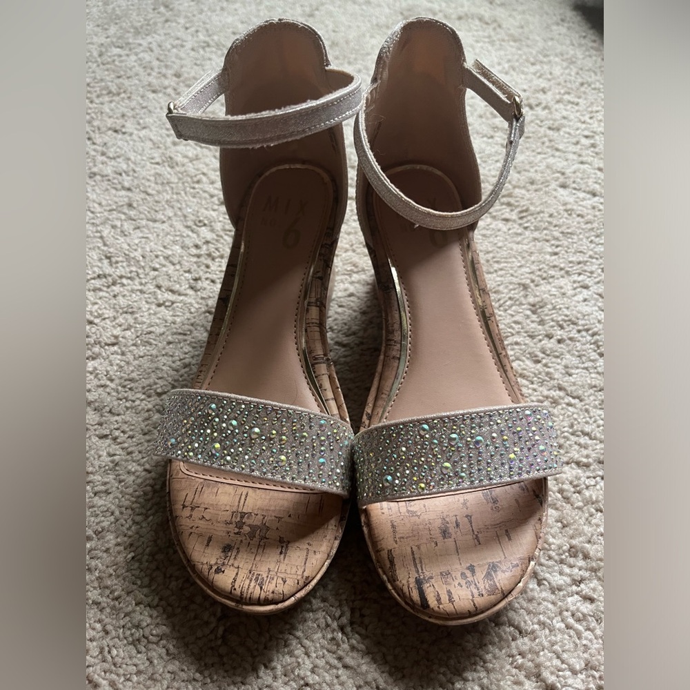 Girls Wedge Sparkle Sandal Size 4